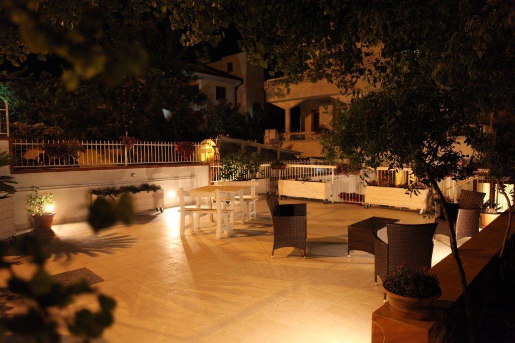 B&B Solacium Матера Екстер'єр фото